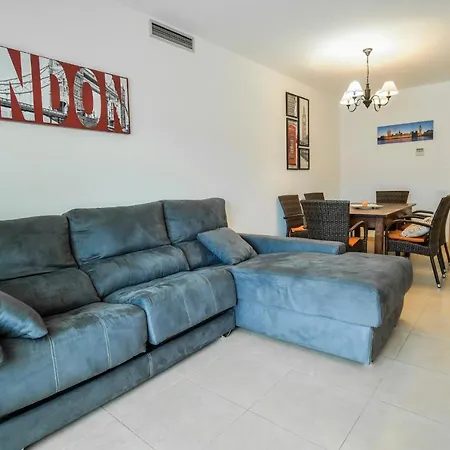 Apartamento De 3 Dormitorios Equipado Fenals Apartment Lloret de Mar